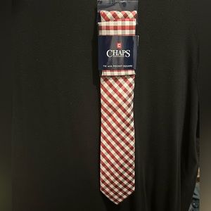Leaving soon! NEW Chaps Tie with Pocket Square